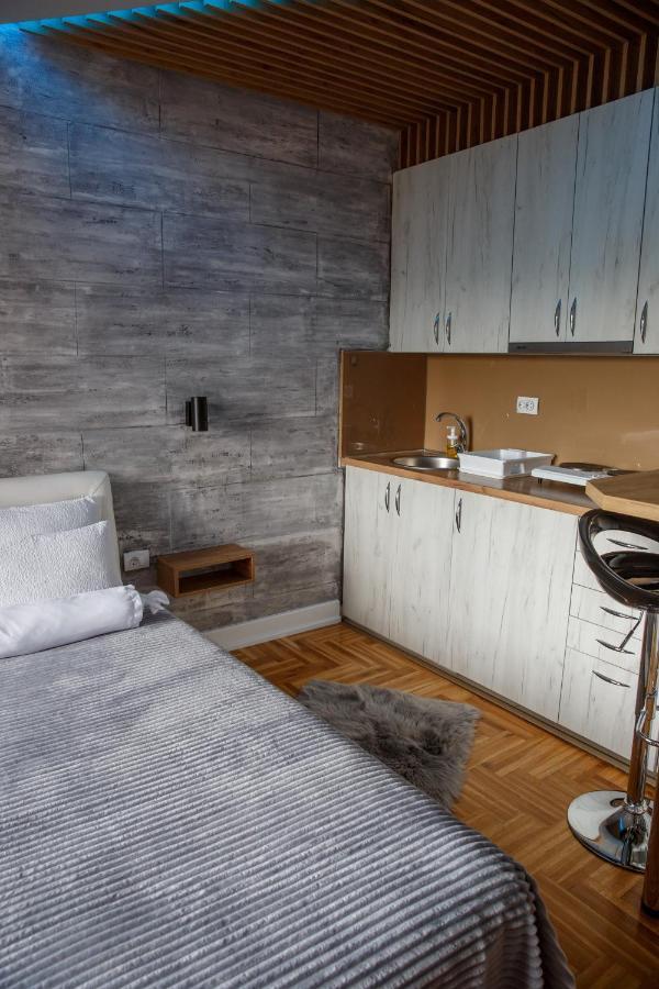 Apartman Studio Milica I Subotica Extérieur photo
